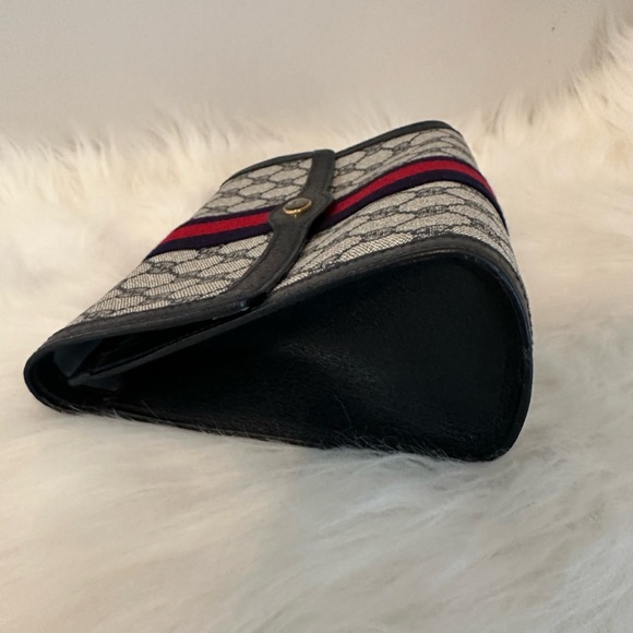 Authentic Gucci Sherry Line Clutch - Picture 12 of 13